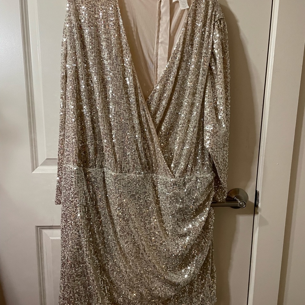 Sparkle H & M romper size xxl